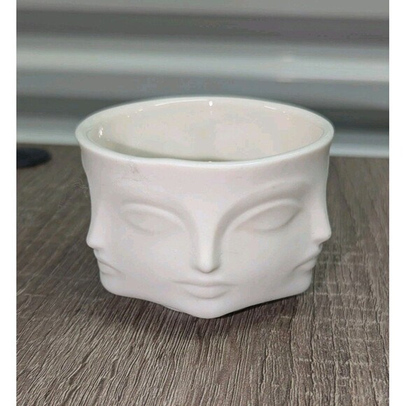 Jonathan Adler Dora Maar Condiment Bowl, White 2.25" Art Deco Faces - Picture 3 of 9